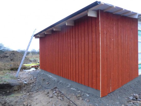 En färdig sida panel på teknikhuset