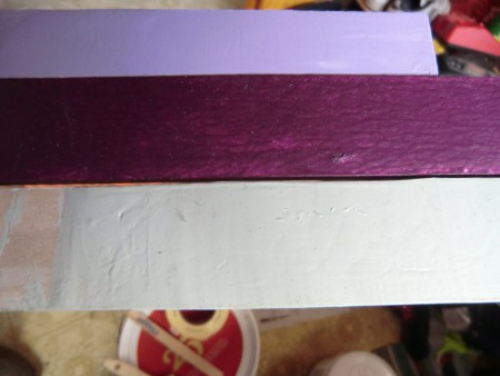 Sadelkammarfärgerna, det fick bli den nedersta tillslut..